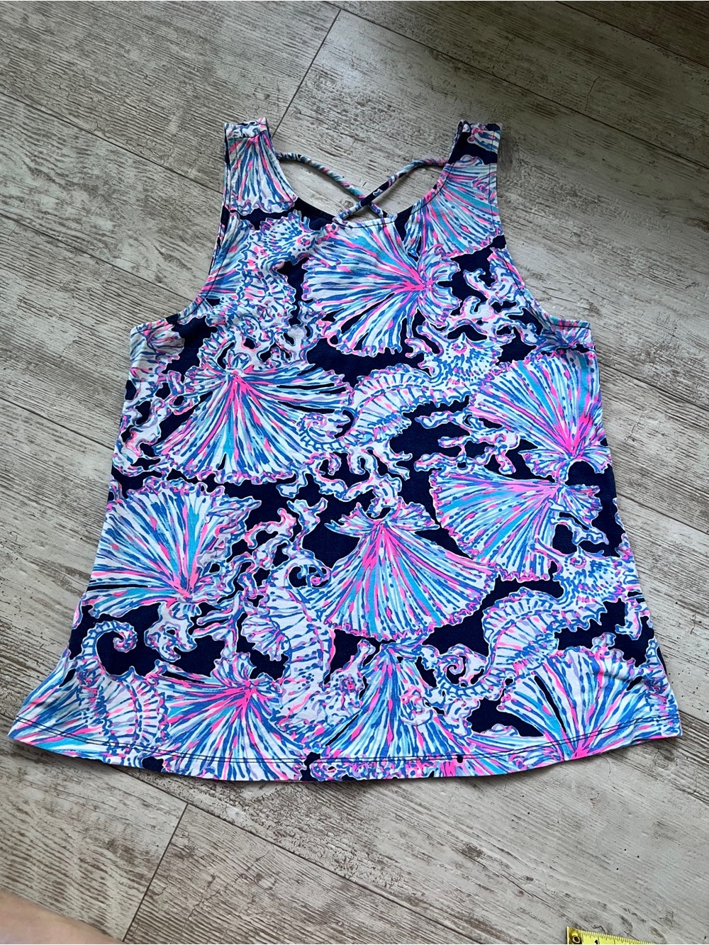 Lilly Pulitzer Kristen Floral Knit Criss Cross V-Neck Tank Top
Navy S
